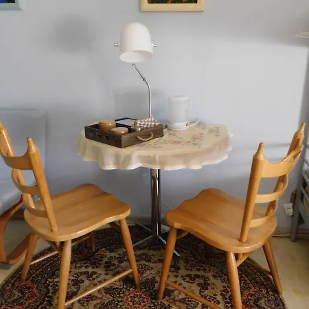 La Revelation Bed & Breakfast *